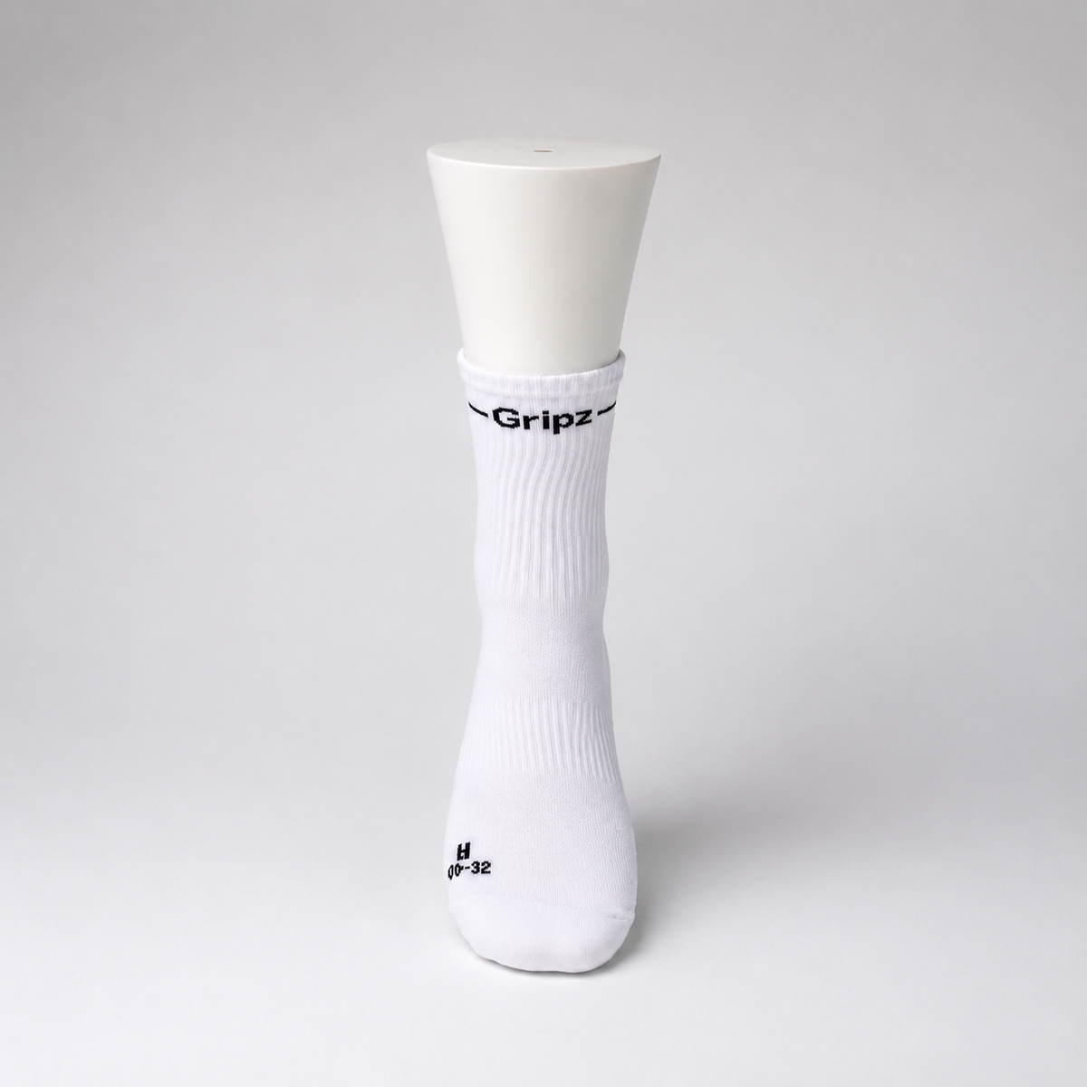 High-grip athletic socks for training and sports performance
